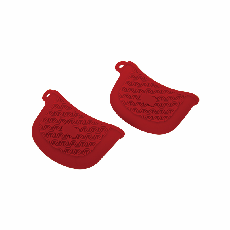 Silicone insulation clip