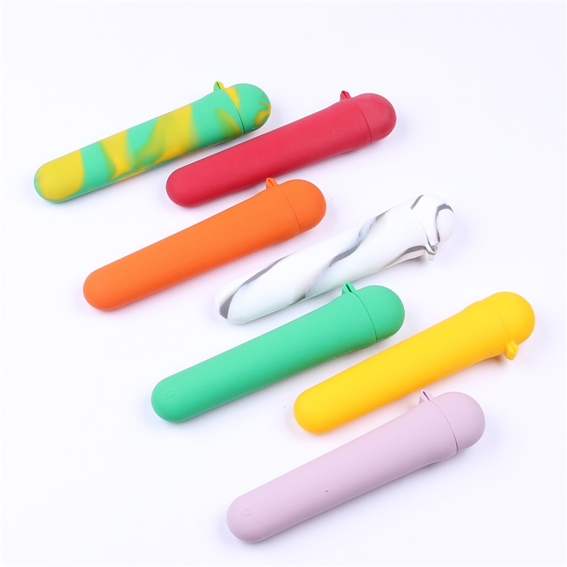 Silicone popsicle mold